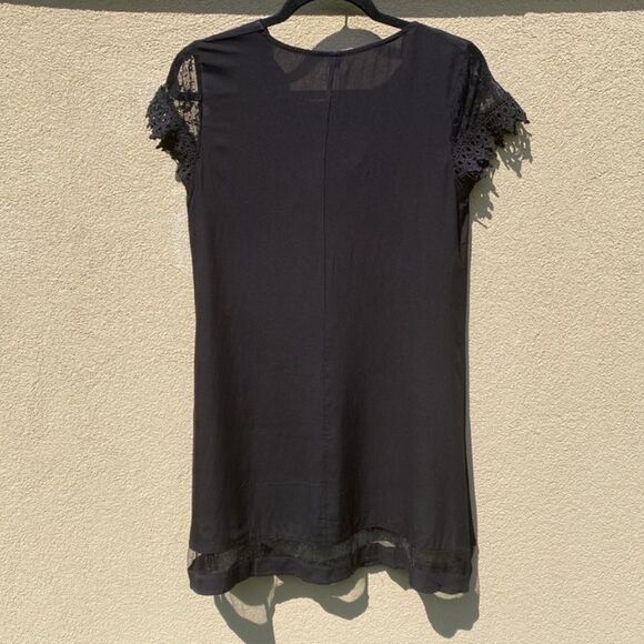 XS Dress Black Dress - Picture 1 of 3